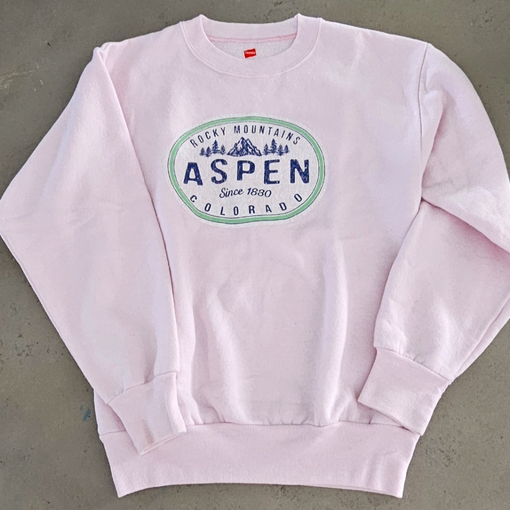 Bautiful girl's sweater.